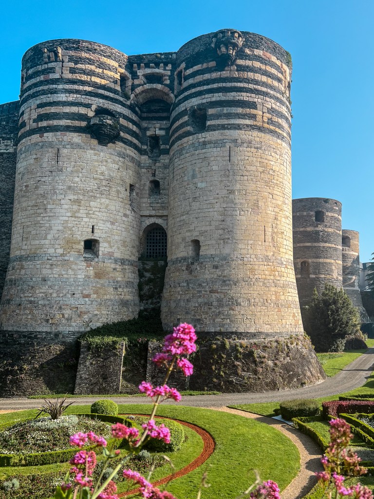 Guide to the Best Things to Do in Angers, France