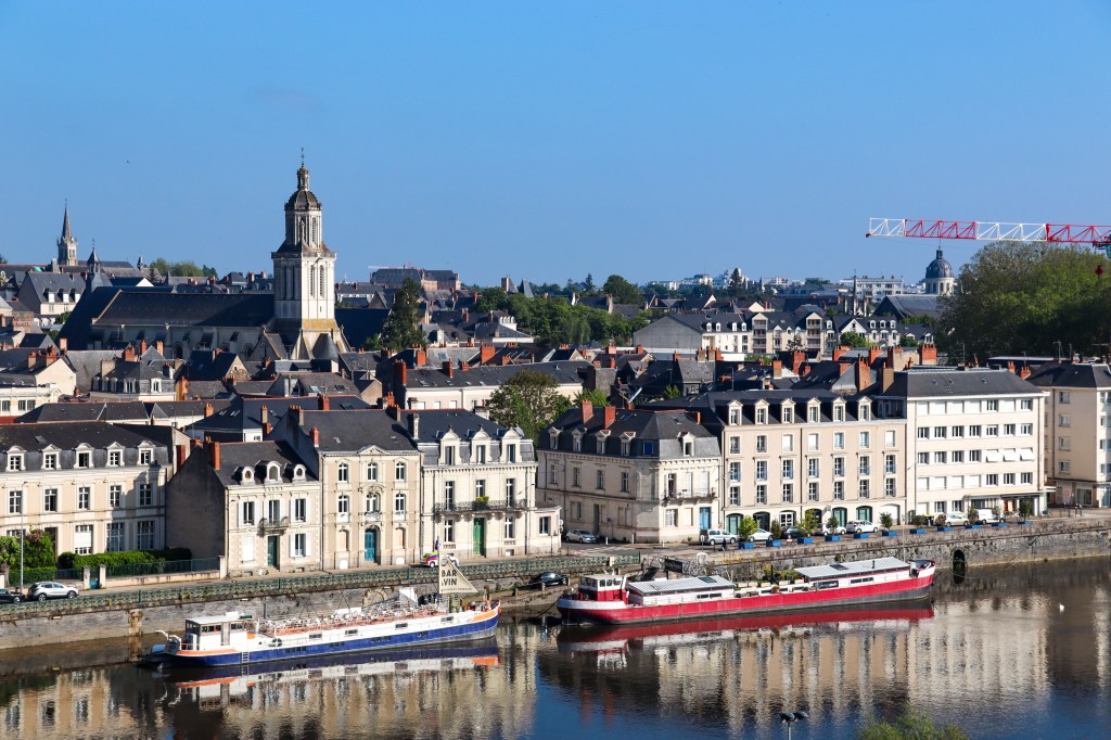 Guide to the Best Things to Do in Angers, France